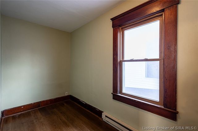 1837 E Oak Street, New Albany, IN 47150