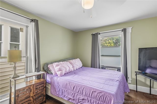 1837 E Oak Street, New Albany, IN 47150