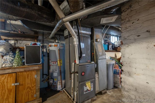 1837 E Oak Street, New Albany, IN 47150