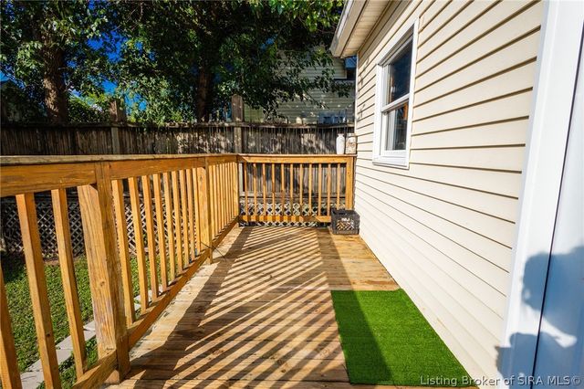 1837 E Oak Street, New Albany, IN 47150