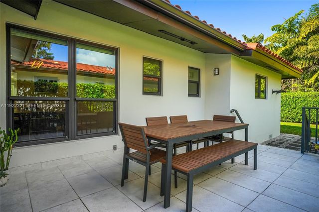 1409 Bird Rd, Coral Gables, FL 33146