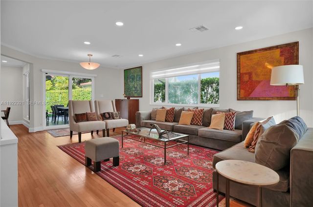 1409 Bird Rd, Coral Gables, FL 33146