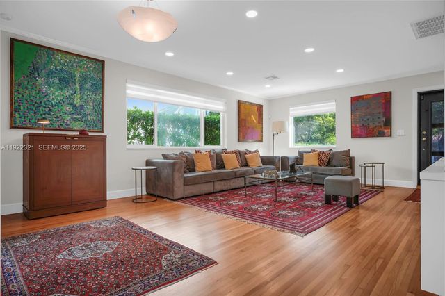 1409 Bird Rd, Coral Gables, FL 33146