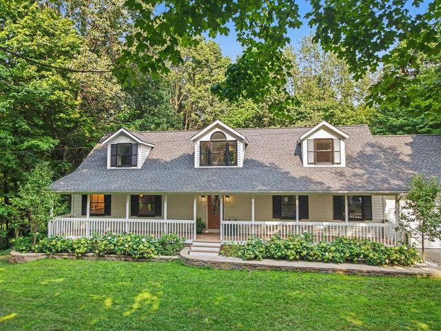 2955 66th Street, Fennville, MI 49408