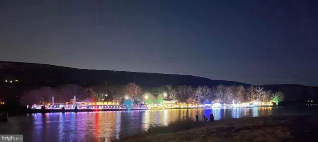 1534 LAKESIDE DR, Harpers Ferry, WV 25425