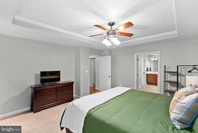 1534 LAKESIDE DR, Harpers Ferry, WV 25425