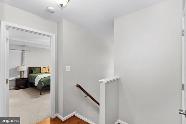 1534 LAKESIDE DR, Harpers Ferry, WV 25425
