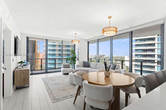 1300 S Miami Ave 2206, Miami, FL 33130