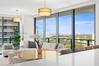 1300 S Miami Ave 2206, Miami, FL 33130