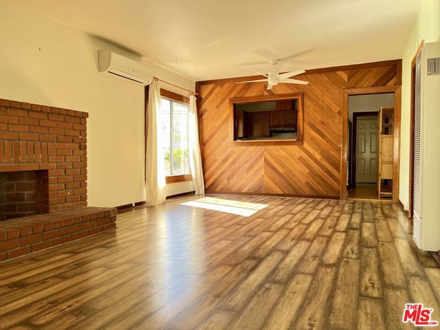 1320 Barrington Way, Glendale, CA 91206