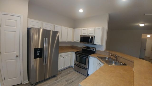 4847 PARKHURST Place, Jacksonville, FL 32256