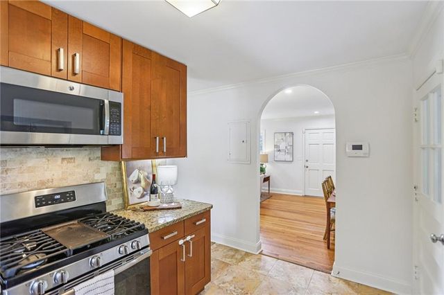 2233 Rando Lane NW, Atlanta, GA 30318