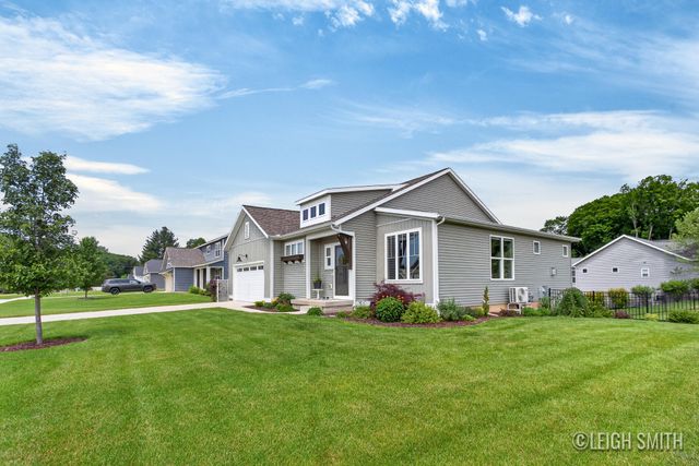 5901 Lynn Drive, Allendale Twp, MI 49401