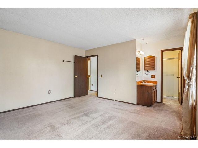 11040 Acoma St, Northglenn, CO 80234