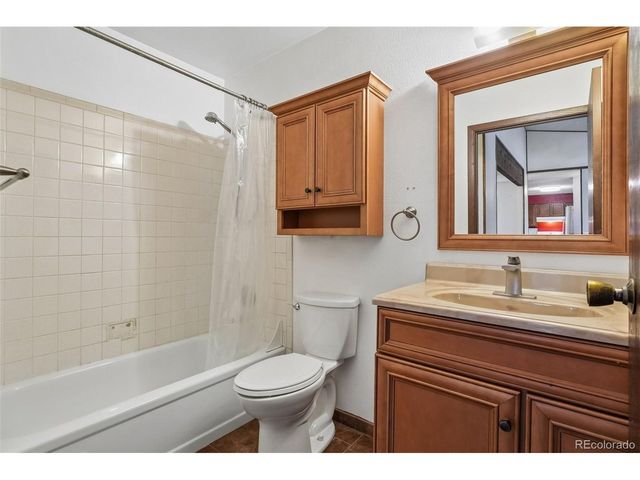 11040 Acoma St, Northglenn, CO 80234
