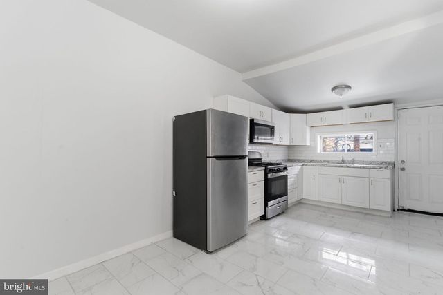 862 E CORNWALL ST, Philadelphia, PA 19134