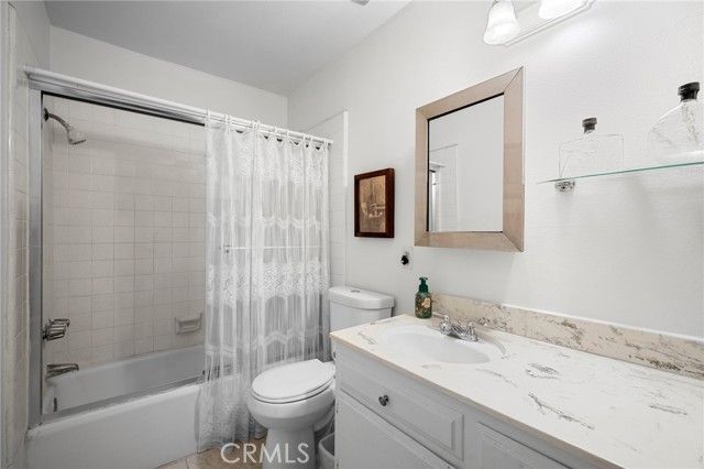 1935 Alpha 214, Glendale, CA 91208