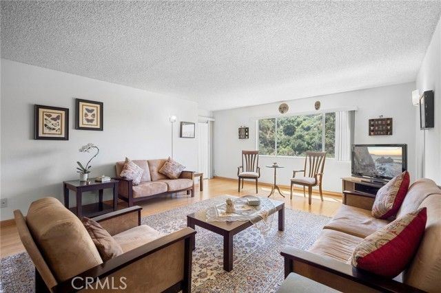 1935 Alpha 214, Glendale, CA 91208