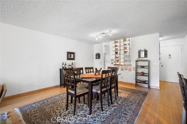 1935 Alpha 214, Glendale, CA 91208