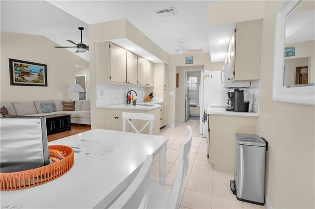 3749 1st PL, Cape Coral, FL 33914