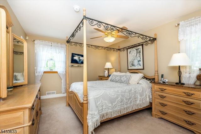 11 Allen Dr, Wayne Twp., NJ 07470