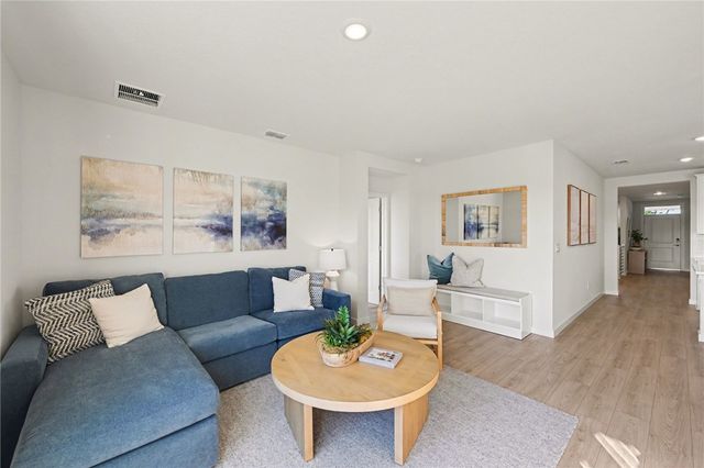 9077 Venetian Square, Vero Beach, FL 32966