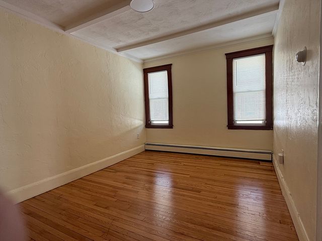 83 Farrington 4, Quincy, MA 02170