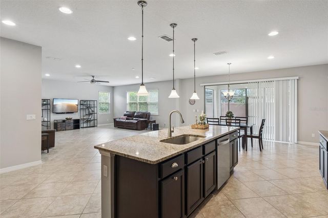 2819 MEAD AVENUE, St Cloud, FL 34771