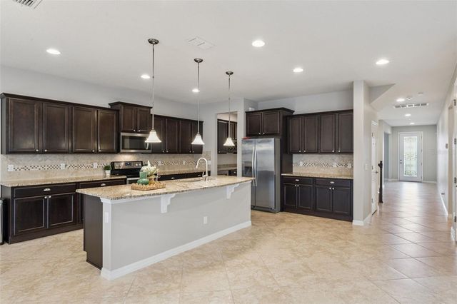 2819 MEAD AVENUE, St Cloud, FL 34771