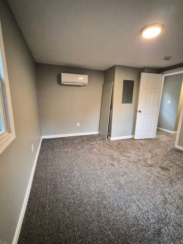 7 David, Carver, MA 02330