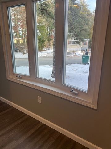 7 David, Carver, MA 02330