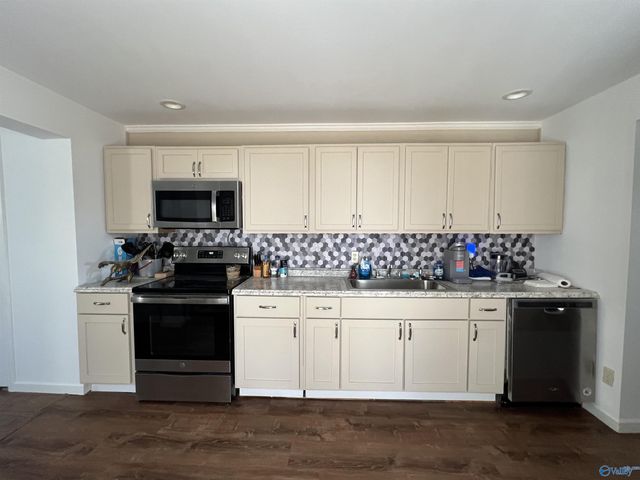 130 County Road 738, Cedar Bluff, AL 35959