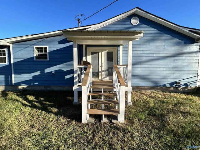 130 County Road 738, Cedar Bluff, AL 35959