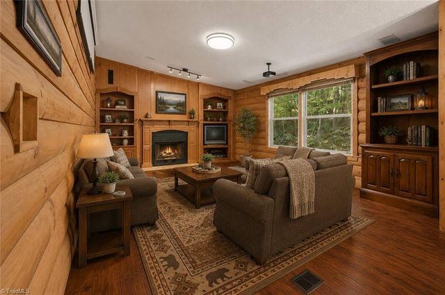 1784 Snowberry Trail, Sophia, NC 27350