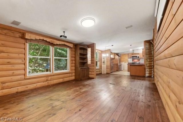 1784 Snowberry Trail, Sophia, NC 27350