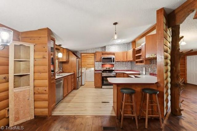 1784 Snowberry Trail, Sophia, NC 27350