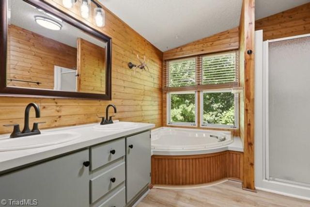 1784 Snowberry Trail, Sophia, NC 27350