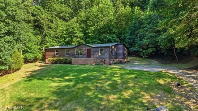 1784 Snowberry Trail, Sophia, NC 27350