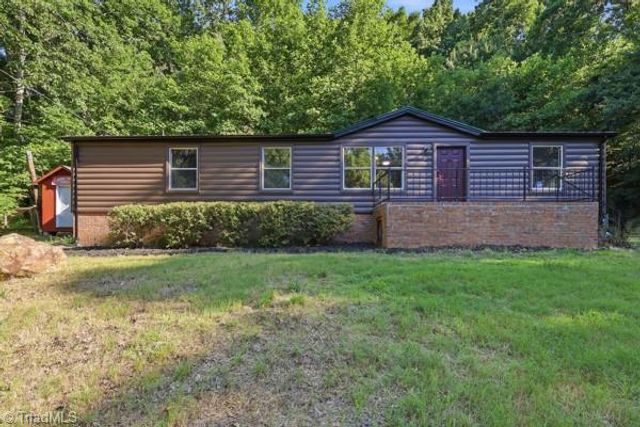 1784 Snowberry Trail, Sophia, NC 27350