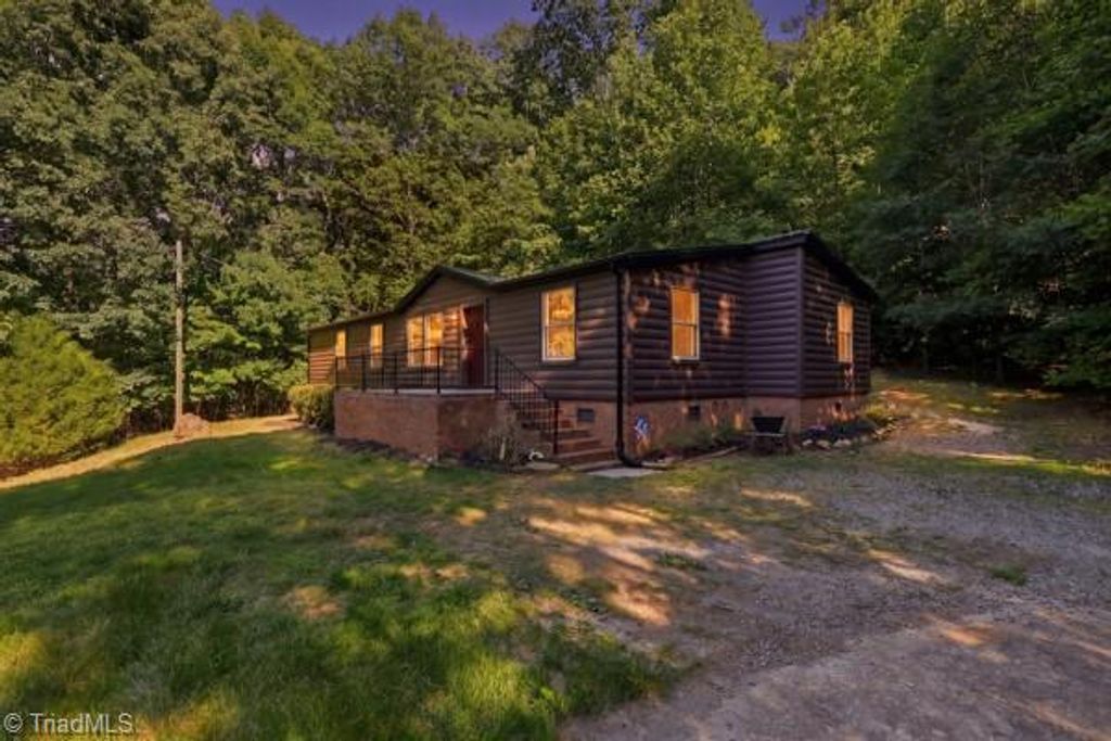 1784 Snowberry Trail, Sophia, NC 27350