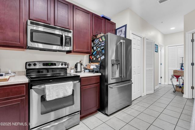 4920 KEY LIME Drive, 305, Jacksonville, FL 32256
