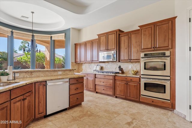 18017 W MONTEBELLO Avenue, Litchfield Park, AZ 85340