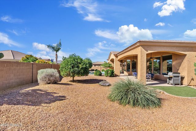 18017 W MONTEBELLO Avenue, Litchfield Park, AZ 85340