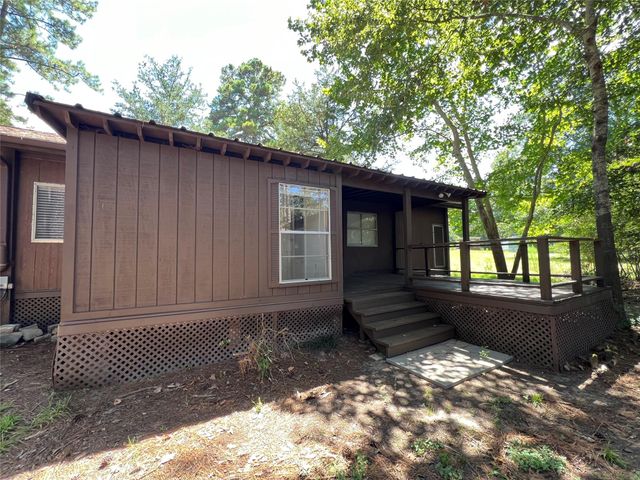 39 E Whippoorwill Lane, Trinity, TX 75862