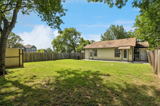 403 E 2nd Street, Arlington, TX 76010