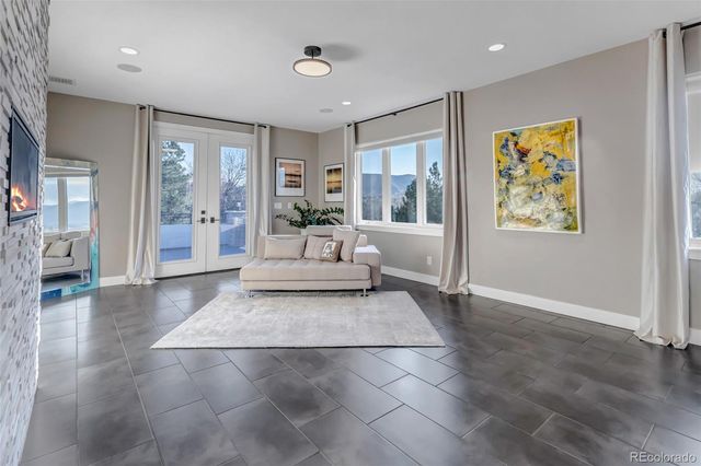 15902 W 64th Avenue, Arvada, CO 80007