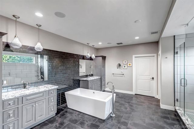 15902 W 64th Avenue, Arvada, CO 80007