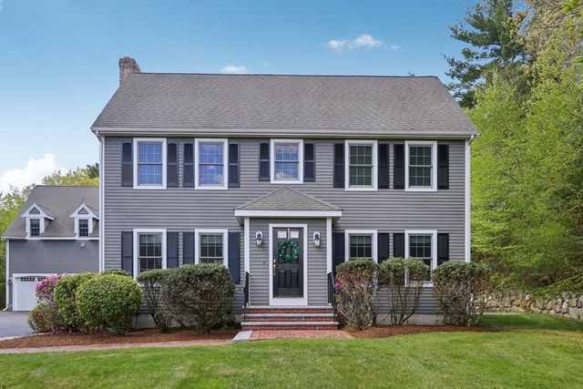 34 Broken Tree Rd, Medway, MA 02053