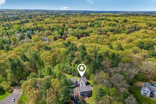 34 Broken Tree Rd, Medway, MA 02053