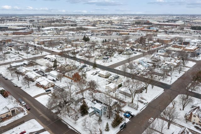 416 Broadway Street E, Osseo, MN 55369